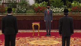 Jokowi Resmi Lantik Anggota KPU dan Bawaslu 2022-2027