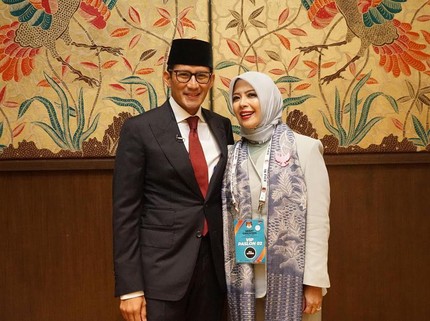 Lepas Anak Merantau, Sandiaga Uno & Istri Kenang Momen Kelahiran Si Sulung