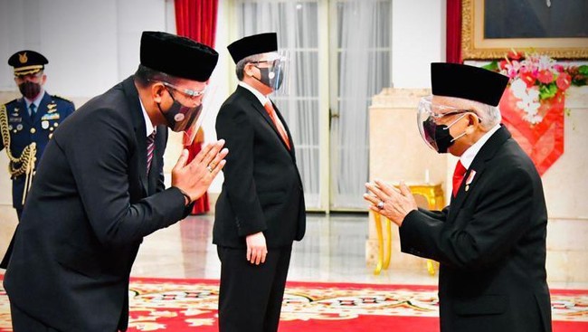 FOTO: Jokowi Lantik 6 Menteri dan 5 Wamen Baru