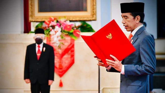 Presiden Jokowi resmi melantik Angga Raka Prabowo sebagai Wakil Menteri Komunikasi dan Informatika (Wamenkominfo) di Istana Negara