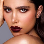 5 Cara Ini Bisa Merangsang Pertumbuhan Rambut Alis yang Tipis