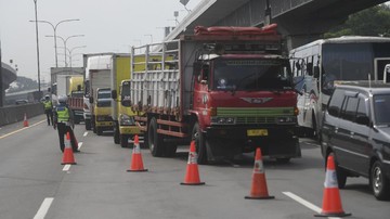 Dilarang Melintas Tol Saat Mudik, Pengusaha Truk Mogok Mulai 20 Maret