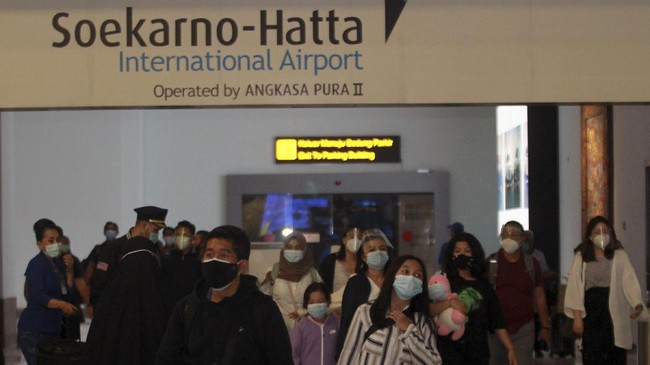 Pemerintah akan mengerjasamakan pengelolaan Bandara Soetta dengan swasta sebagaimana sudah dilakukan di Bandara Kualanamu, Sumatera Utara.