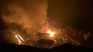 FOTO: Danau Lava dari Letusan Gunung Kilauea di Hawaii