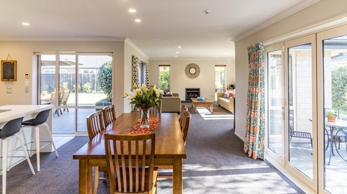 Ingin Rumah Kamu Terlihat Lebih Cerah? Ikuti Cara Ini!