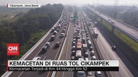 VIDEO: Kemacetan di Ruas Tol Cikampek Jelang Natal