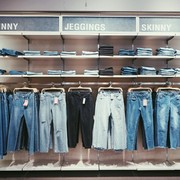 Yuk, Terapkan 5 Trik Berikut Ini Untuk Miliki Jeans Baru!