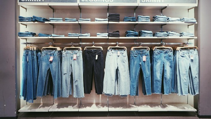 Yuk, Terapkan 5 Trik Berikut Ini Untuk Miliki Jeans Baru!