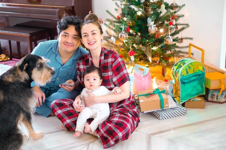 Artis Rayakan Natal 2020 Artis Rayakan Natal 2020