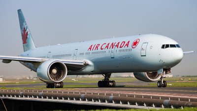 Air Canada terancam setop beroperasi sementara waktu menyusul seluruh pramugarinya menggelar aksi mogok kerja pada Sabtu (16/8).