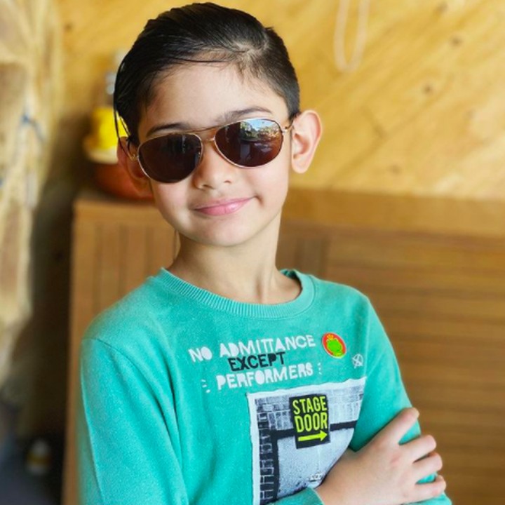 <p>Dari hasil pernikahannya dengan Galih Ginanjar, Fairuz A Rafiq dikarunia seorang anak laki-laki bernama King Faaz. (Foto: Instagram @fairuzarafiq)</p>