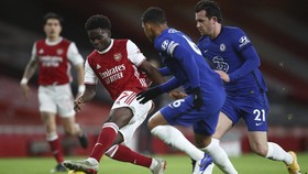 Gol Indah Bukayo Saka ke Chelsea: Sengaja atau Tidak?