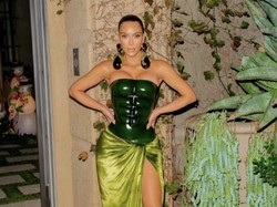 Kim Kardashian Pelit, Tolak Beberapa Hadiah untuk Kris Jenner