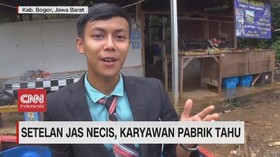 VIDEO: Setelan Necis Karyawan Pabrik Tahu