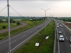 Tol Cipali Ramai Lancar di Hari Terakhir Libur Natal