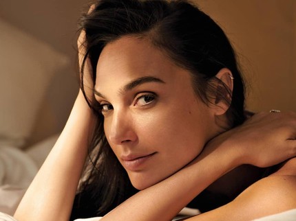 Pemeran Wonder Woman Gal Gadot Hamil Anak Ketiga, Makin Glowing