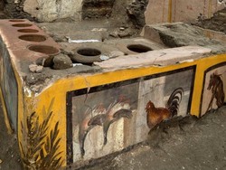 Terkubur 2.000 Tahun, Kedai Makanan Siap Saji di Pompeii Dibuka untuk Umum