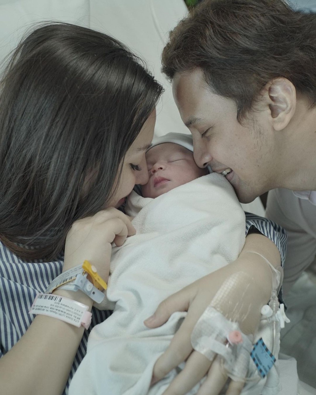 Lucky Perdana dan Lidi Brugman