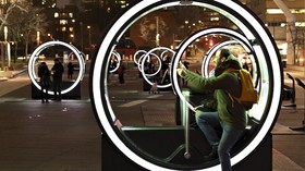 FOTO: Terapi Cahaya pada Musim Dingin di Montreal