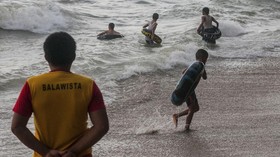 Warga dari Luar Daerah Dilarang ke Tempat Wisata Banten