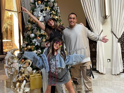 3 Seleb Cantik Larang Anak Jadi Artis, Nia Ramadhani Utamakan Sekolah