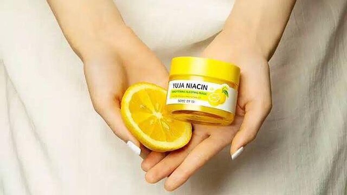 Review Yuja Niacin Brightening Sleeping Mask, Beneran Bikin Glowing?