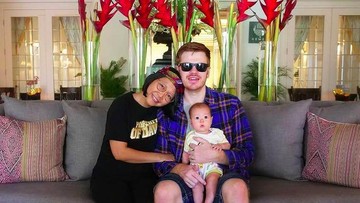 Berawal dari penonton band dan ngobrol