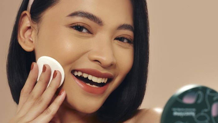 5 Compact Powder Terbaik yang Populer di Tahun 2020
