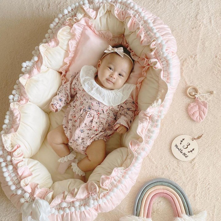 <p>Kita doakan, semoga baby Rumi sehat selalu dan tumbuh jadi anak berbakti pada orang tua. (Foto: Instagram @dianpelangi)</p>
