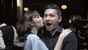 img-title Sahabat Gisel Tidur Bareng Gading hingga Mayang Sindir Sosok Ibu Tiri