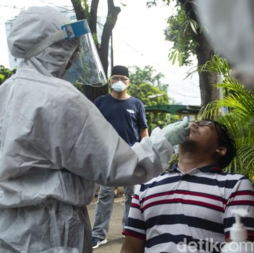 Dinas Kesehatan Kota Cimahi Gelar Rapid Test Antigen di Rest Area