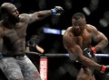 Rozenstruik Tak Mau Rebut Sabuk Usai UFC Fight Night 186