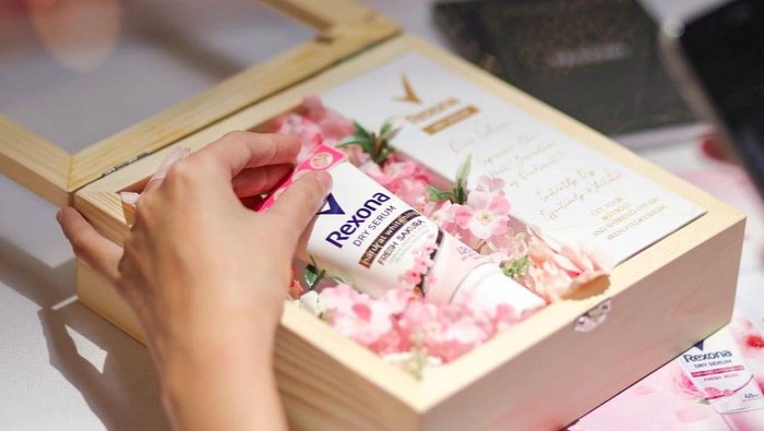 Rekomendasi Deodoran Dry Serum, Bikin Ketiak Kinclong! Rekomendasi Deodoran Dry Serum, Bikin Ketiak Kinclong!