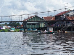 Seharian Menyusuri Sungai Terpanjang di Indonesia, Seru!
