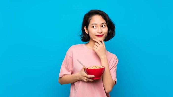 5 Cara Sehat Atasi Berat Badan yang Terus Menurun
