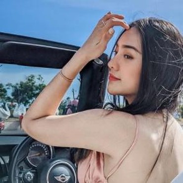 Kerap Tampil Seksi, Anya Geraldine Diceramahi Soal Siksa Kubur oleh Ibunda
