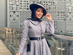 Bella Shofie Bagi-bagi Sembako, Bantu Warga yang Terdampak Pandemi COVID-19