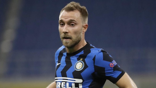 Gelandang Inter Milan Christian Eriksen bisa absen dari Liga Italia setidaknya sampai enam bulan setelah insiden pingsan di Euro 2020 (Euro 2021).