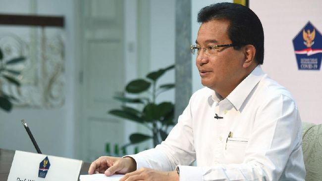 Wiku: Vaksin Nusantara Dikembangkan di AS, Uji Coba di RI Wiku mengingatkan setiap vaksin yang akan diberikan kepada masyarakat harus melewati kajian Badan Pengawas Obat dan Makanan (BPOM).