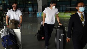 img-title Satgas Covid-19 Perpanjang Pelarangan WNA Masuk ke Indonesia