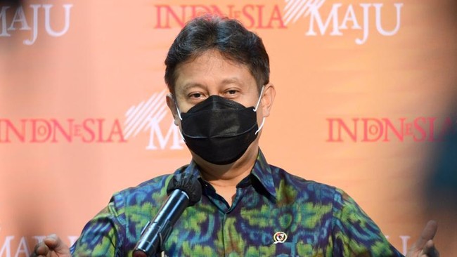 Menkes menjelaskan salah satu alasan penyintas Covid-19 tak masuk daftar penerima vaksin karena dinilai telah memiliki antibodi.