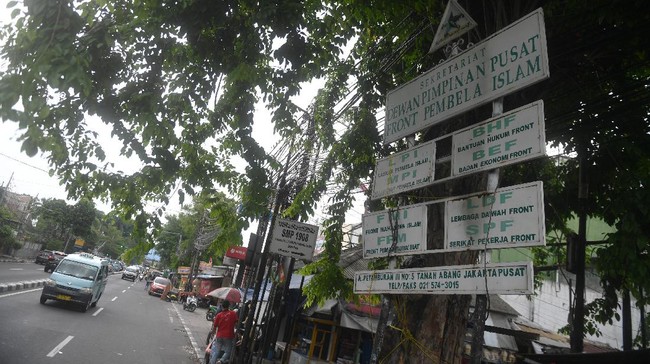 FPI mengklaim rekening organisasi digunakan untuk kegiatan kemanusiaan dan membantah temuan PPATK yang menyebut ada dugaan perbuatan melawan hukum.