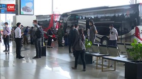 VIDEO: Penumpang Rute Internasional Keluhkan Aturan Karantina