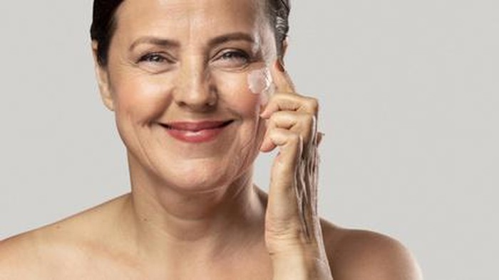 Waktu yang Tepat untuk Menggunakan Produk Anti-Aging! Waktu yang Tepat untuk Menggunakan Produk Anti-Aging!