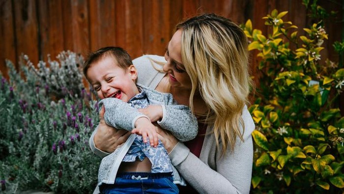 Jangan Dipaksa! Begini Cara Meningkatkan Percaya Diri Anak Sejak Kecil