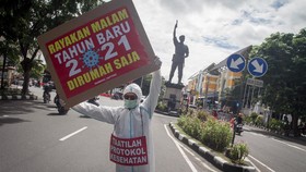 Tutup 2020, Positif Covid-19 di RI 743.198, Meninggal 22.138