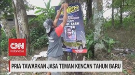VIDEO: Pria Tawarkan Jasa Teman Kencan Tahun Baru