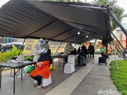 33.969 Calon Penumpang KA Telah Rapid Test Antigen di Stasiun Senen-Gambir