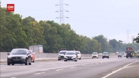 VIDEO: Jelang Perayaan Tahun Baru, Tol Japek Lancar