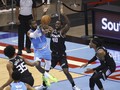 FOTO: Harden Cemerlang, Rockets Menang